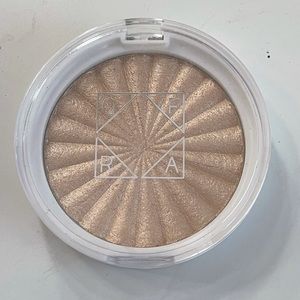 Ofra highlighter stunning shade